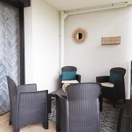 Apartment Le Joliot Curie 4-6 Pers A - Eurexpo - Ldlc Arena - Groupama Stadium - Eurexpo - 15mn *